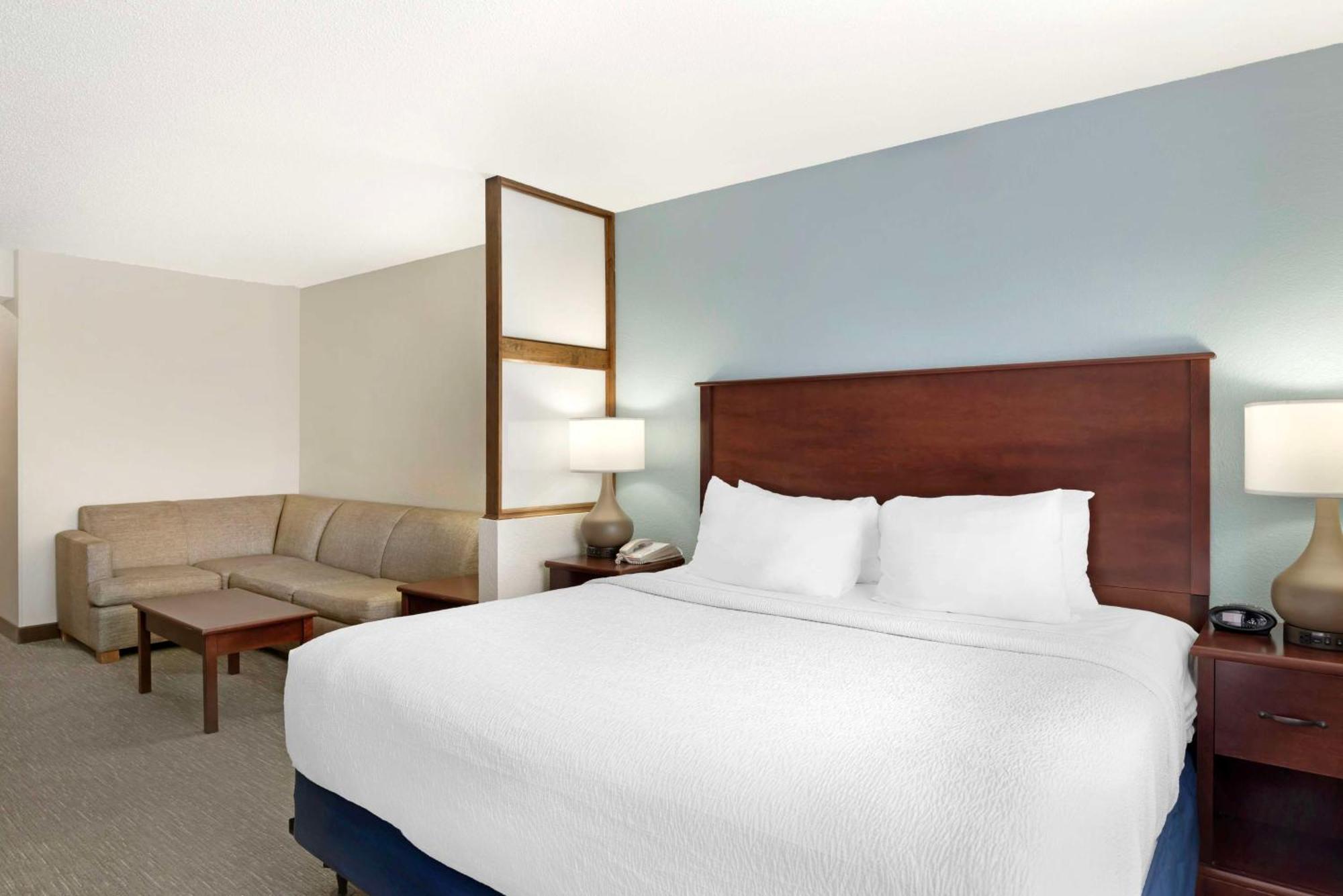 Best Western Plus Crossroads Inn&Suites Zion Crossroads Extérieur photo