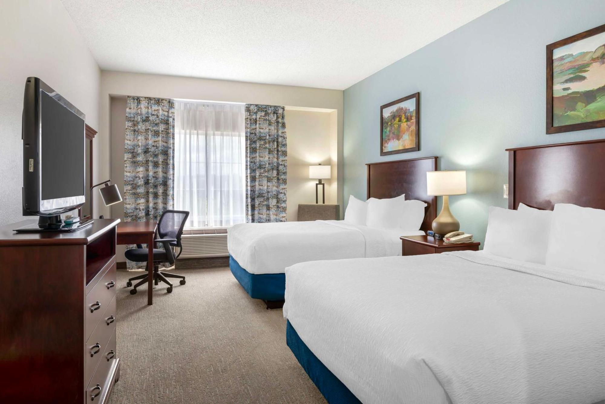 Best Western Plus Crossroads Inn&Suites Zion Crossroads Extérieur photo