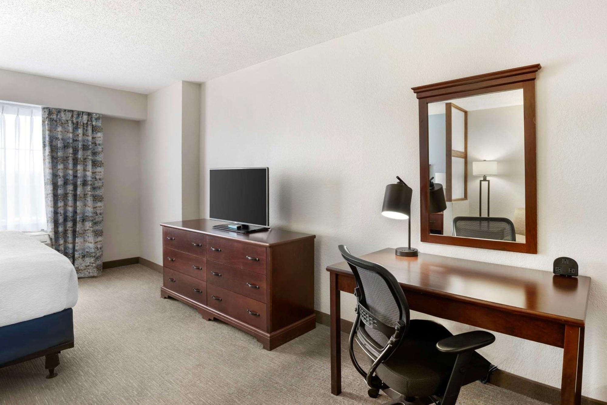 Best Western Plus Crossroads Inn&Suites Zion Crossroads Extérieur photo